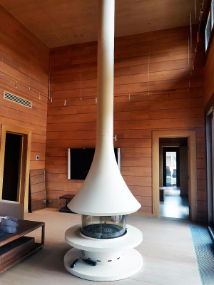 Печь Virtu Центральный 808-2D, подвесной и закрытая топка с улучшенным открыванием одной дверки