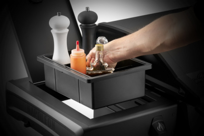 Газовый гриль NAPOLEON Rogue PRO 30 Phantom Griddle — купить с доставкой и консультацией